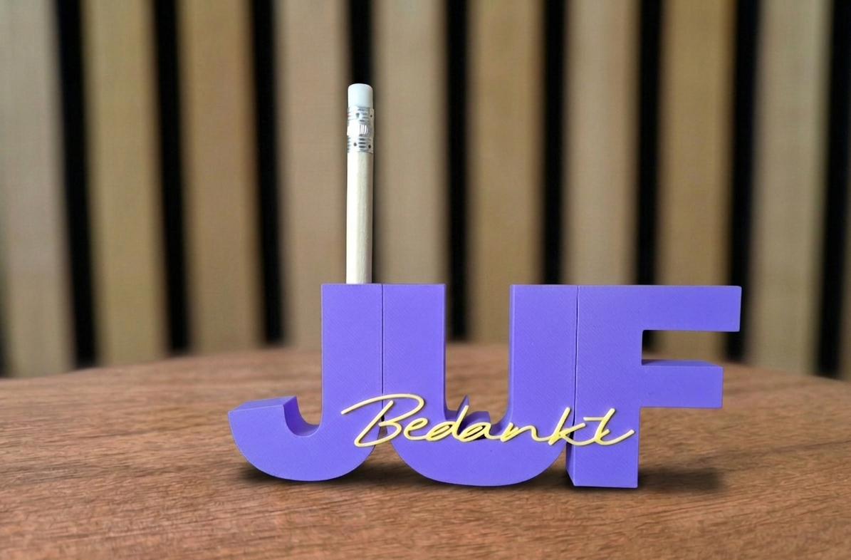 Potloodhouder bedankt juf