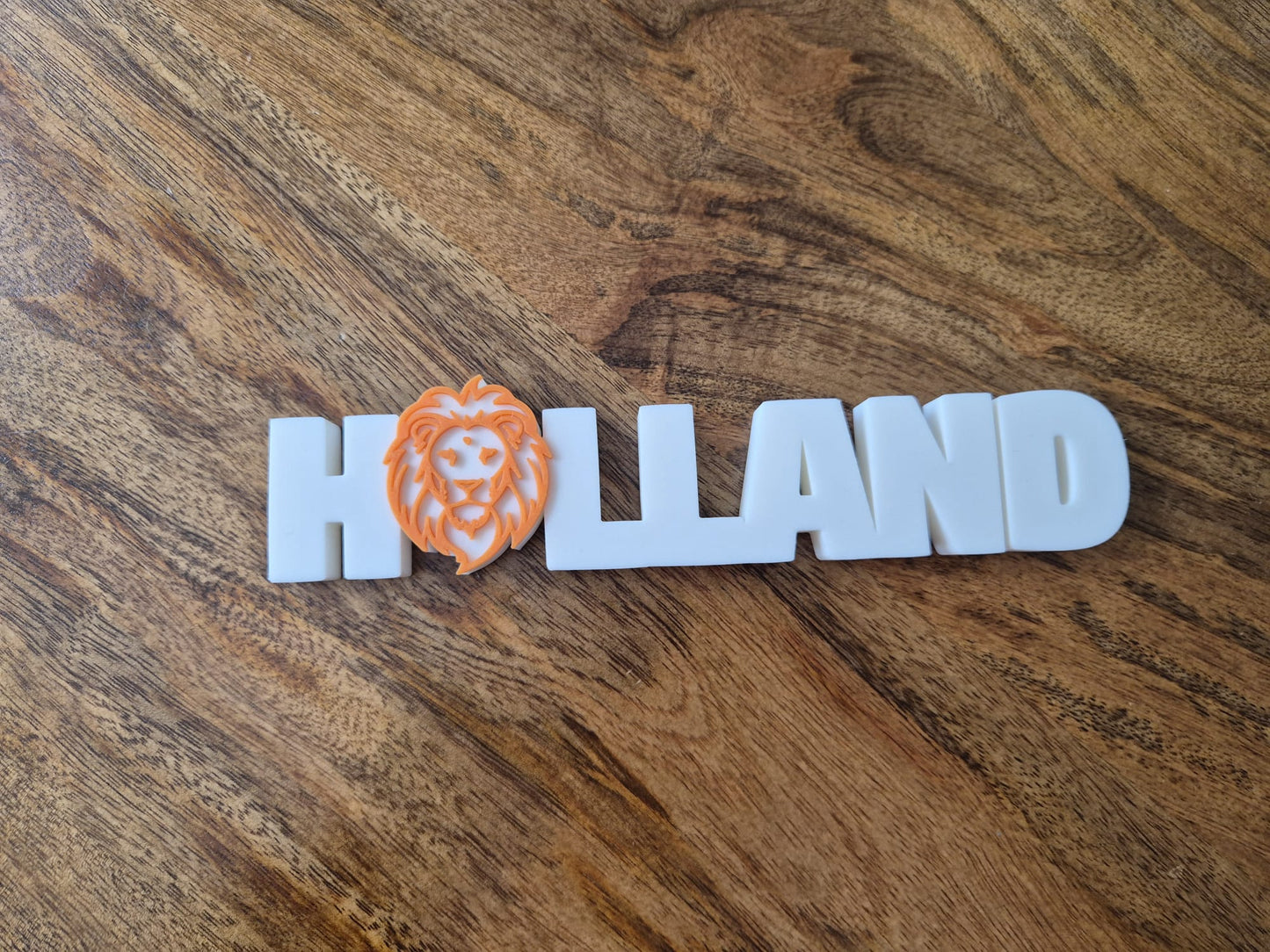 WOORDBEELD HOLLAND MET LEEUW WIT