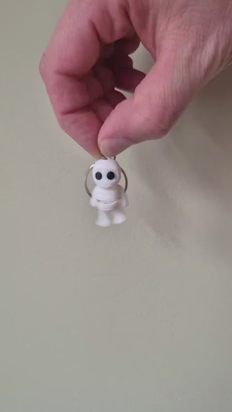 Flexi mummy keychain